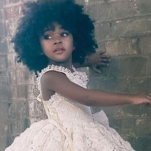 Meet your Posher, Lottie